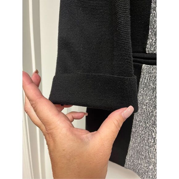 Chico’s Black & Gray Marked Knit Long Line Zio Up Cardigan Jacket sz 3 or XL - Picture 6 of 8